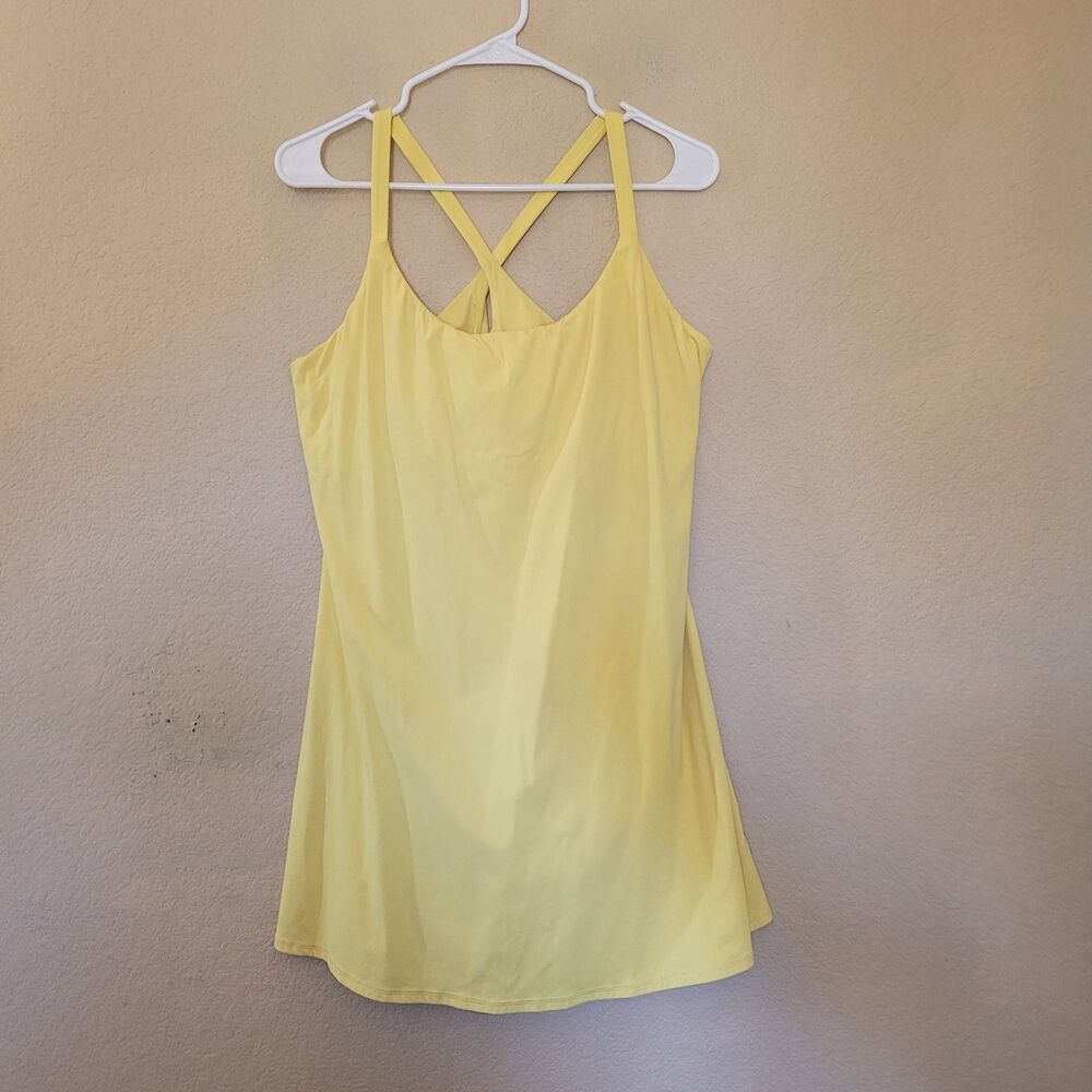 Halara SoftlyZero Airy Criss Cross Twisted Flare Active Dress Size Large Yellow